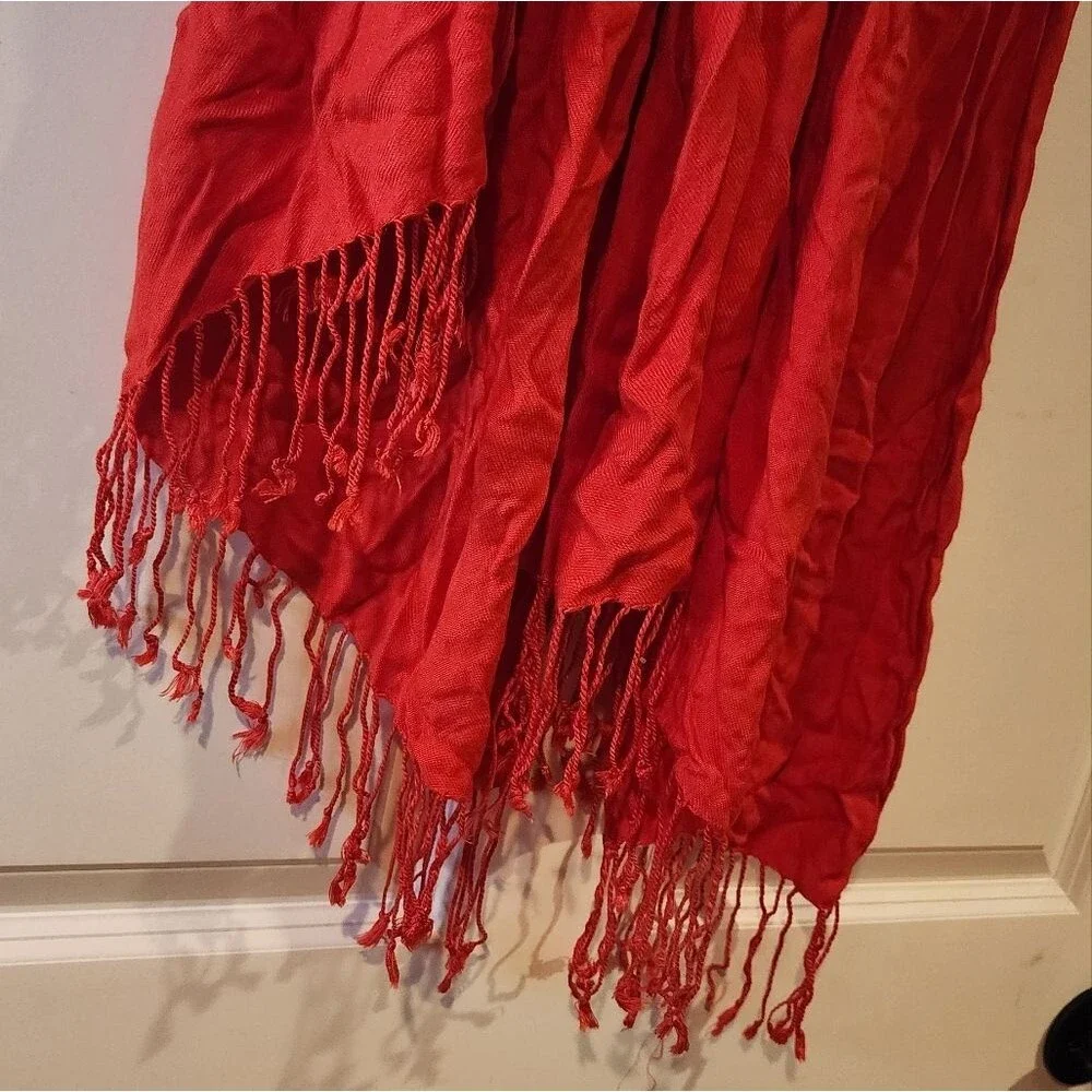 Bijoux Terner red oversized tassel scarf